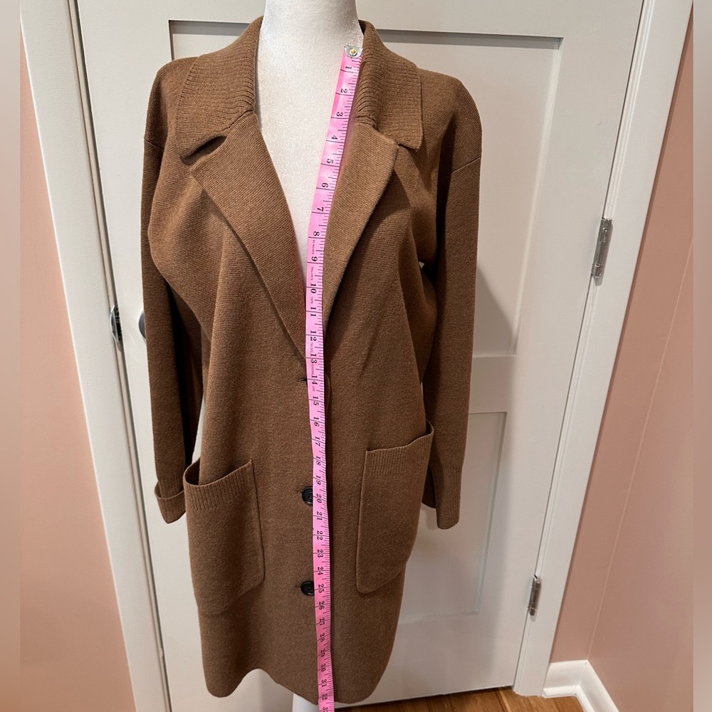 J Crew size XS light brown cardigan style knit sweater /coat.  Front pockets. - Picture 6 of 11